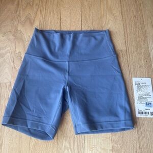 Lululemon Wunder Train High-Rise Short 6"
Oasis Blue